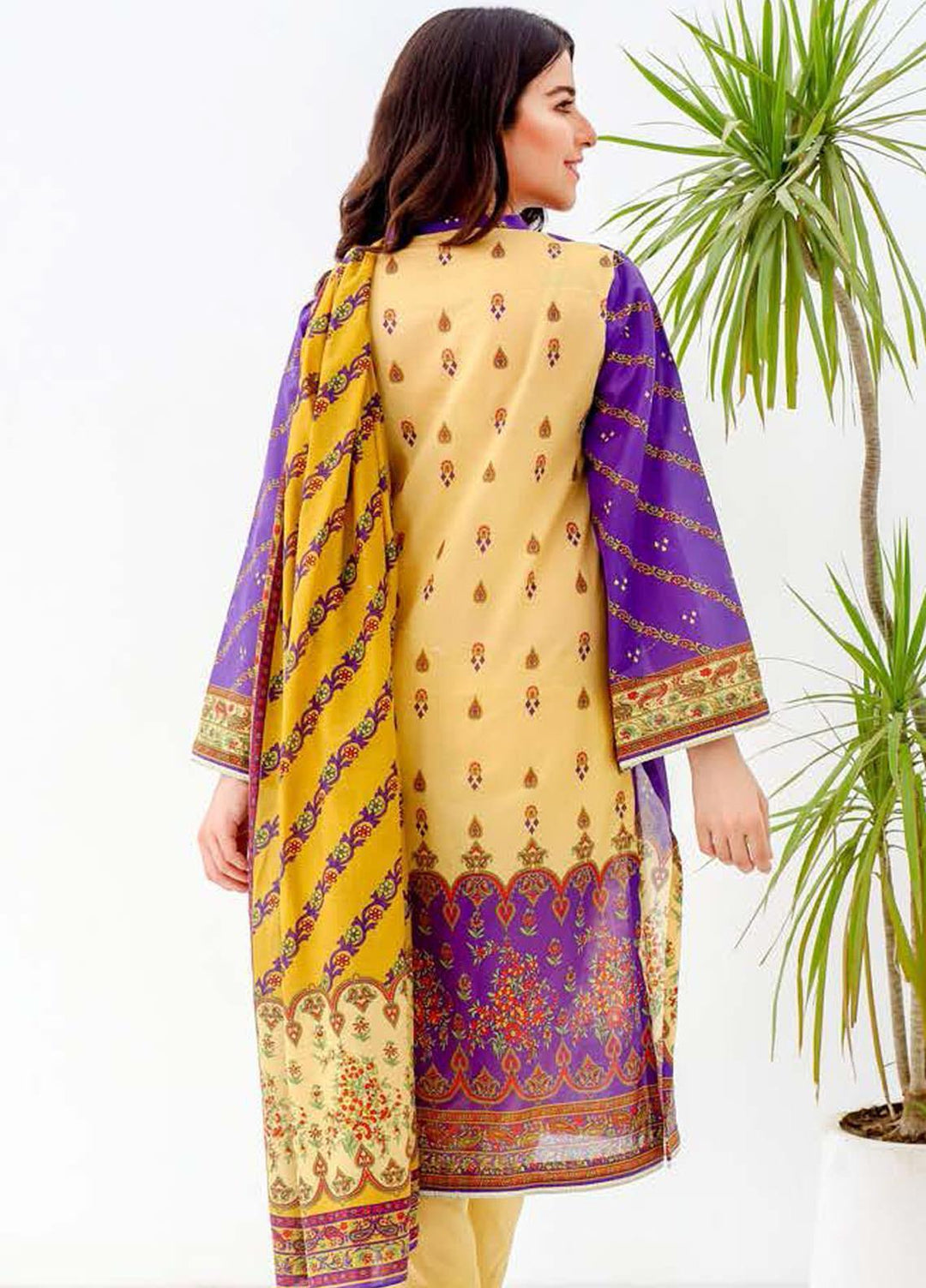 Zellbury Printed Lawn Suits Unstitched 3 Piece ZB21L-2 Wusc 925 - Summer Collection