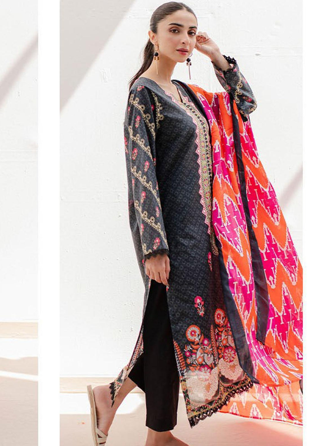 Zellbury Printed Lawn Suits Unstitched 2 Piece ZB23L-V4 WUS23X20221 - Summer Collection