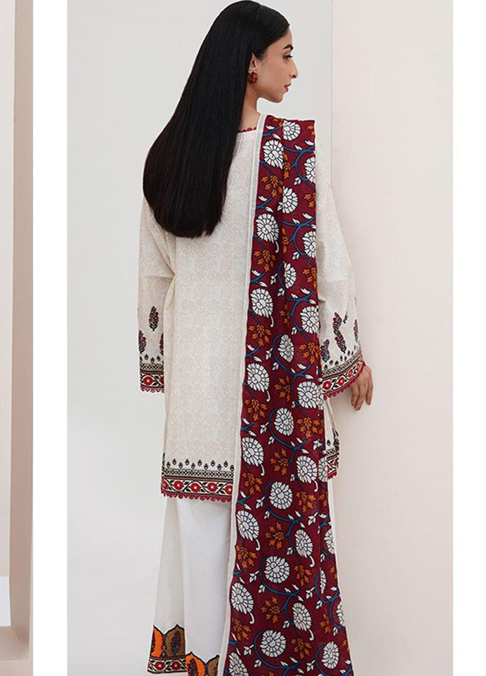 Zellbury Printed Lawn Suits Unstitched 3 Piece ZB23L-V4 WUS23X30325 - Summer Collection
