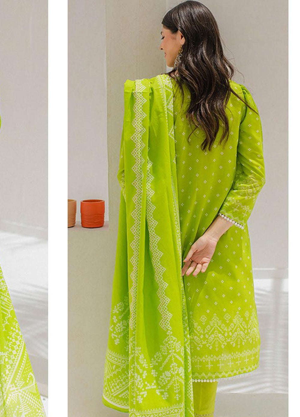 Zellbury Printed Lawn Suits Unstitched 3 Piece ZB23L-V4 WUS23X30346 - Summer Collection