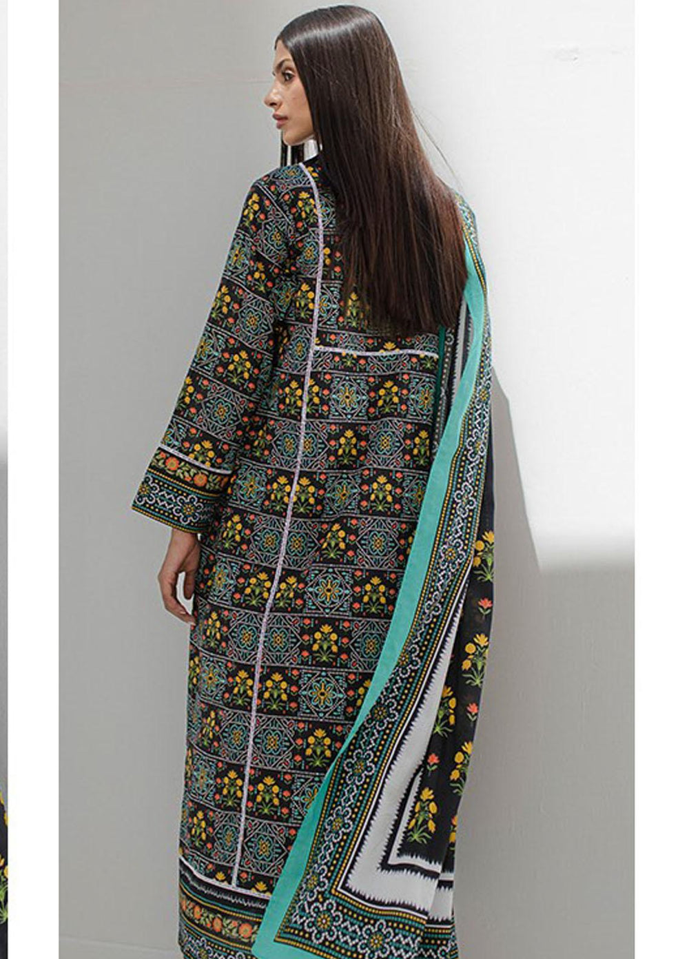 Zellbury Printed Lawn Suits Unstitched 3 Piece ZB23L-V4 WUS23X30403 - Summer Collection