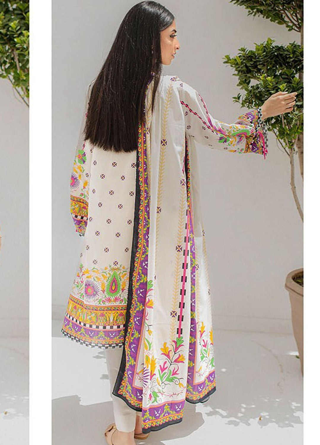 Zellbury Embroidered Lawn Suits Unstitched 3 Piece ZB23L-V4 WUS23E30358 - Summer Collection