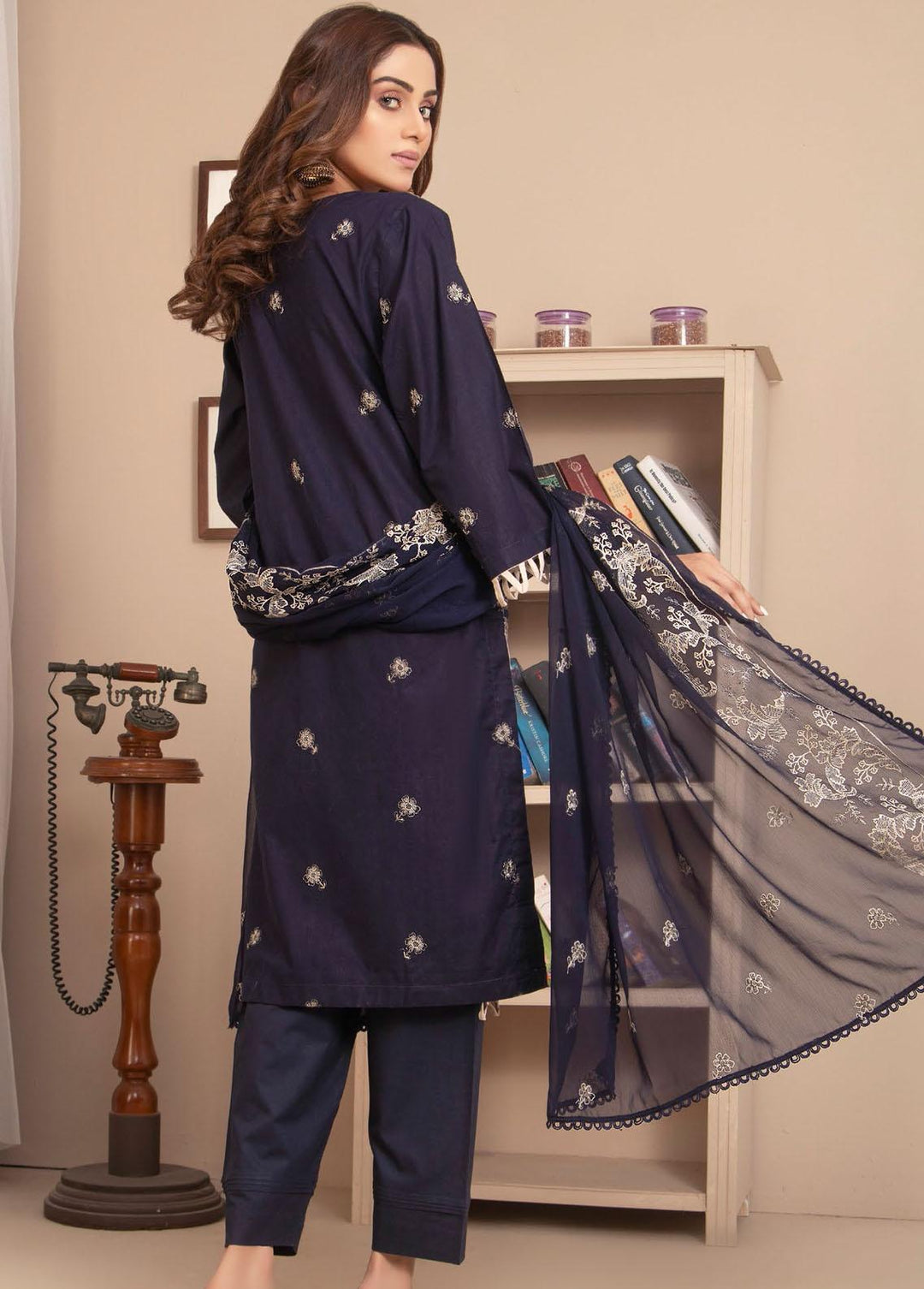 Zenia By Fine Tex Embroidered Lawn Suits Unstitched 3 Piece FNT22Z 04 - Summer Collection