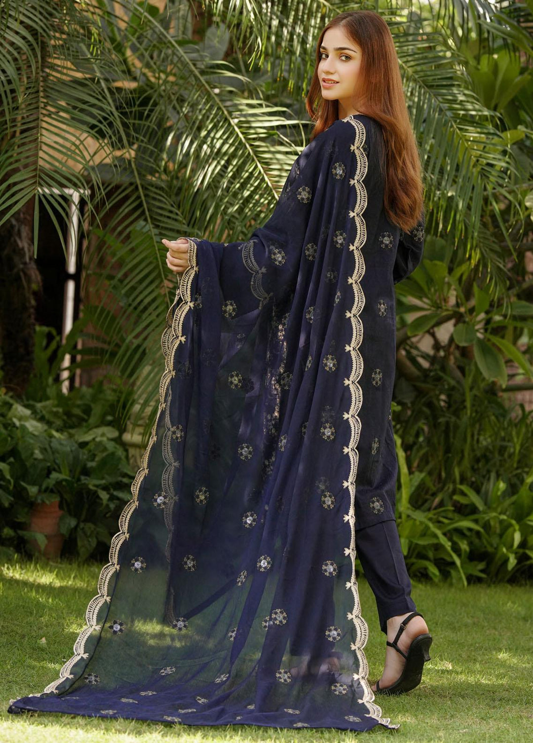 Zenia By Fine Tex Embroidered Cotton Suits Unstitched 3 Piece FNT22-Z4 ZC-03 - Winter Collection