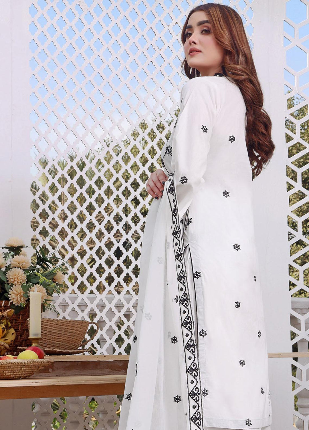 Zenia By Fine Tex Embroidered Lawn Suits Unstitched 3 Piece FNT23-Z5 ZC-02 - Summer Collection