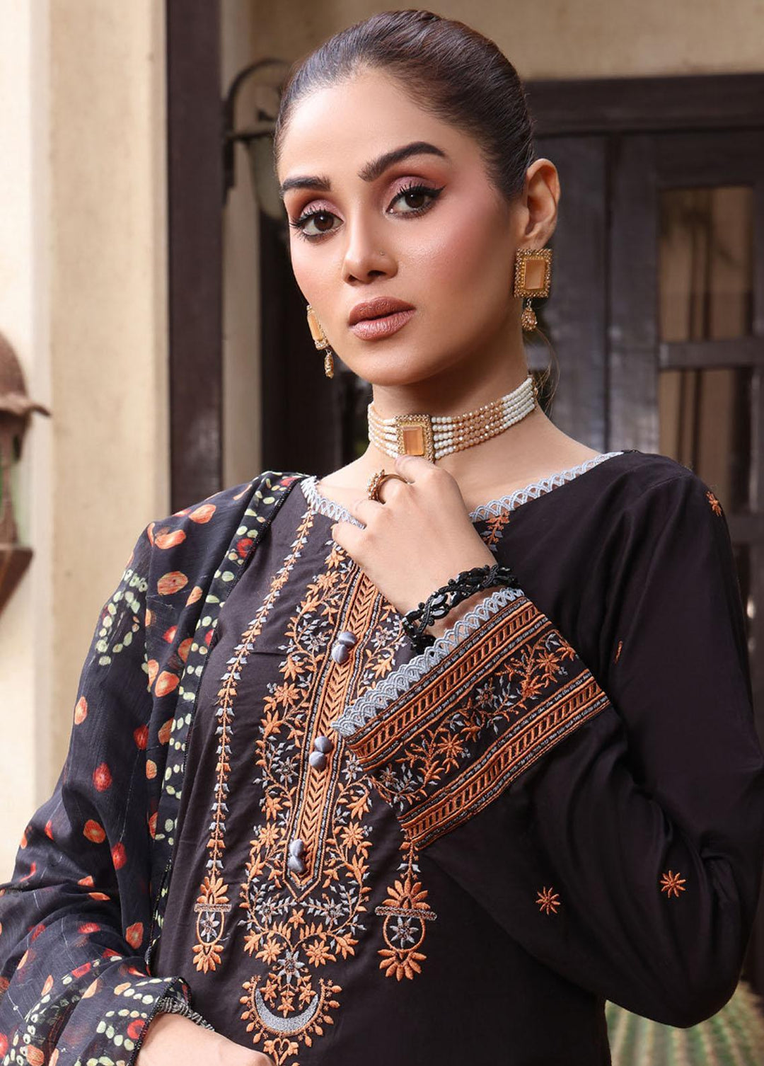 Fine Tex Embroidered Lawn Suits Unstitched 3 Piece FNT23-Z7 ZC-03 - Summer Collection