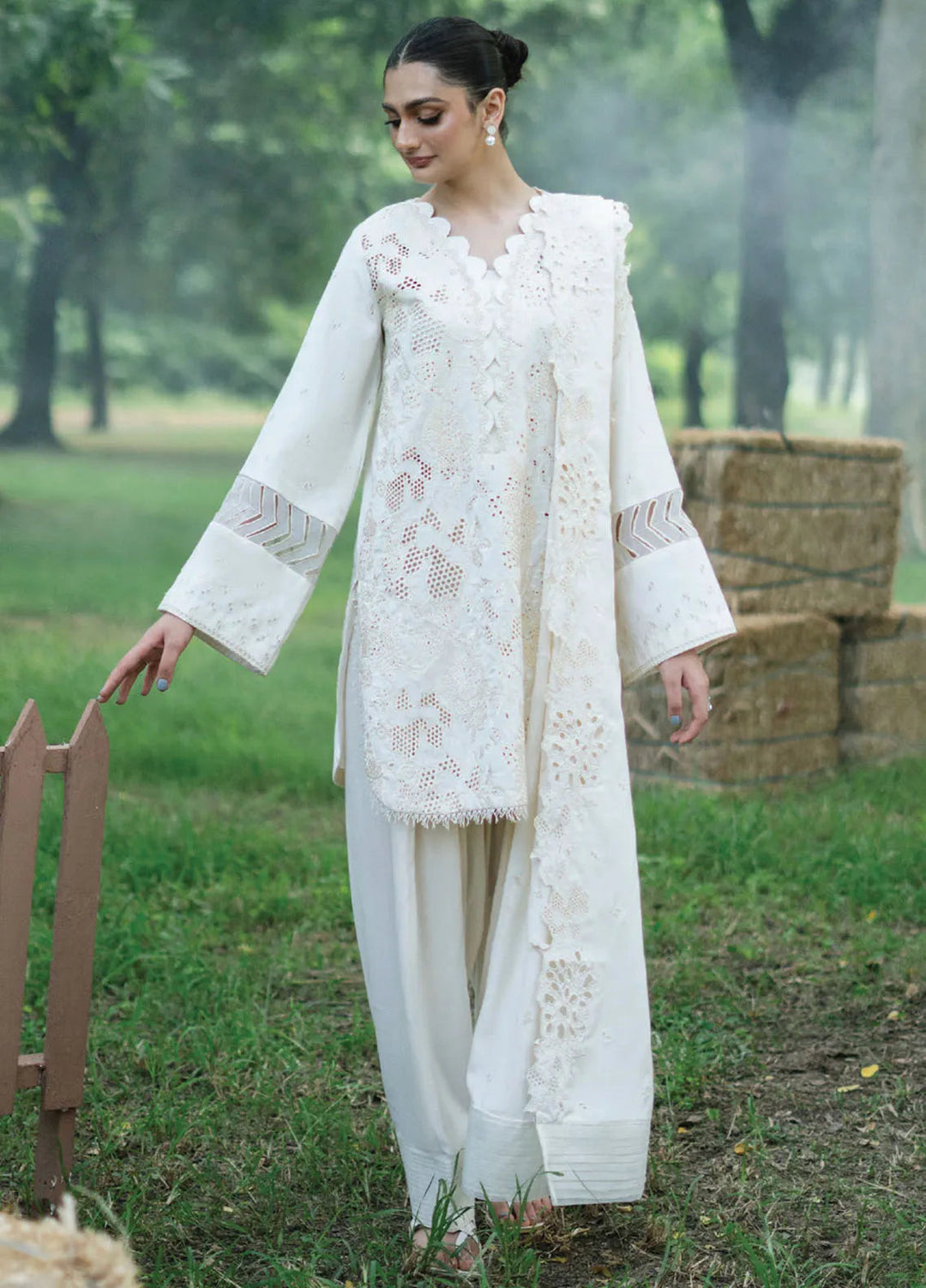 Zephyr By Humdum Embroidered Wool Suit Unstitched 3 Piece HD24Z D-07 - Winter Collection