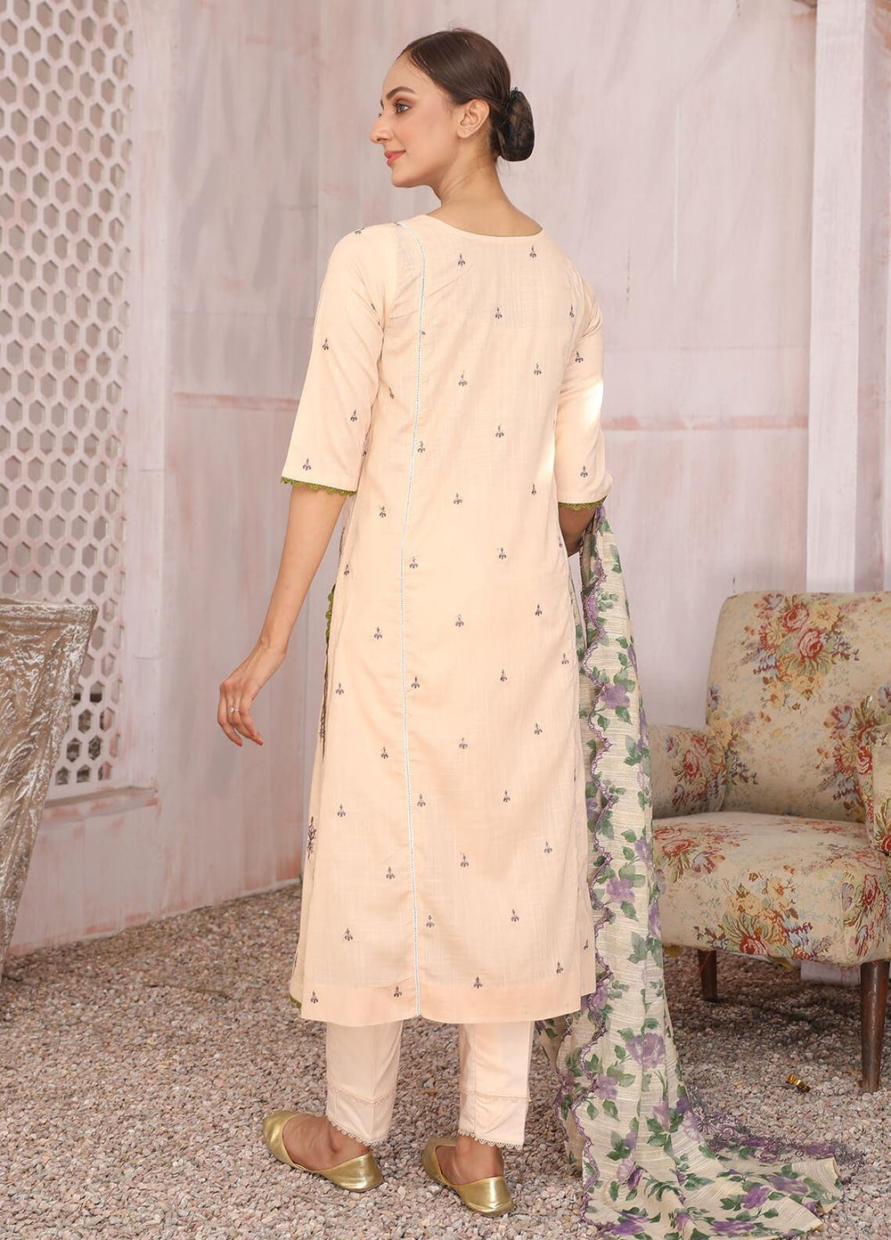 Zimal by Humdum Embroidered Lawn Suits Unstitched 3 Piece HD22Z D-06 - Summer Collection