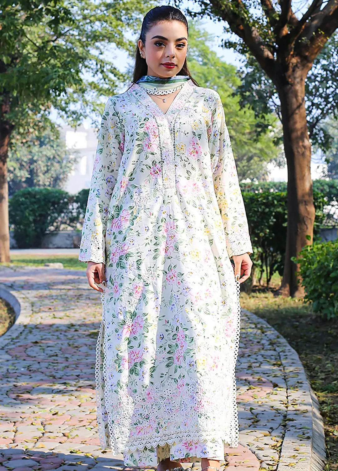 Zyna Embroidered Lawn Suit Unstitched 3 Piece ZYN25L D6-Anira - Summer Collection
