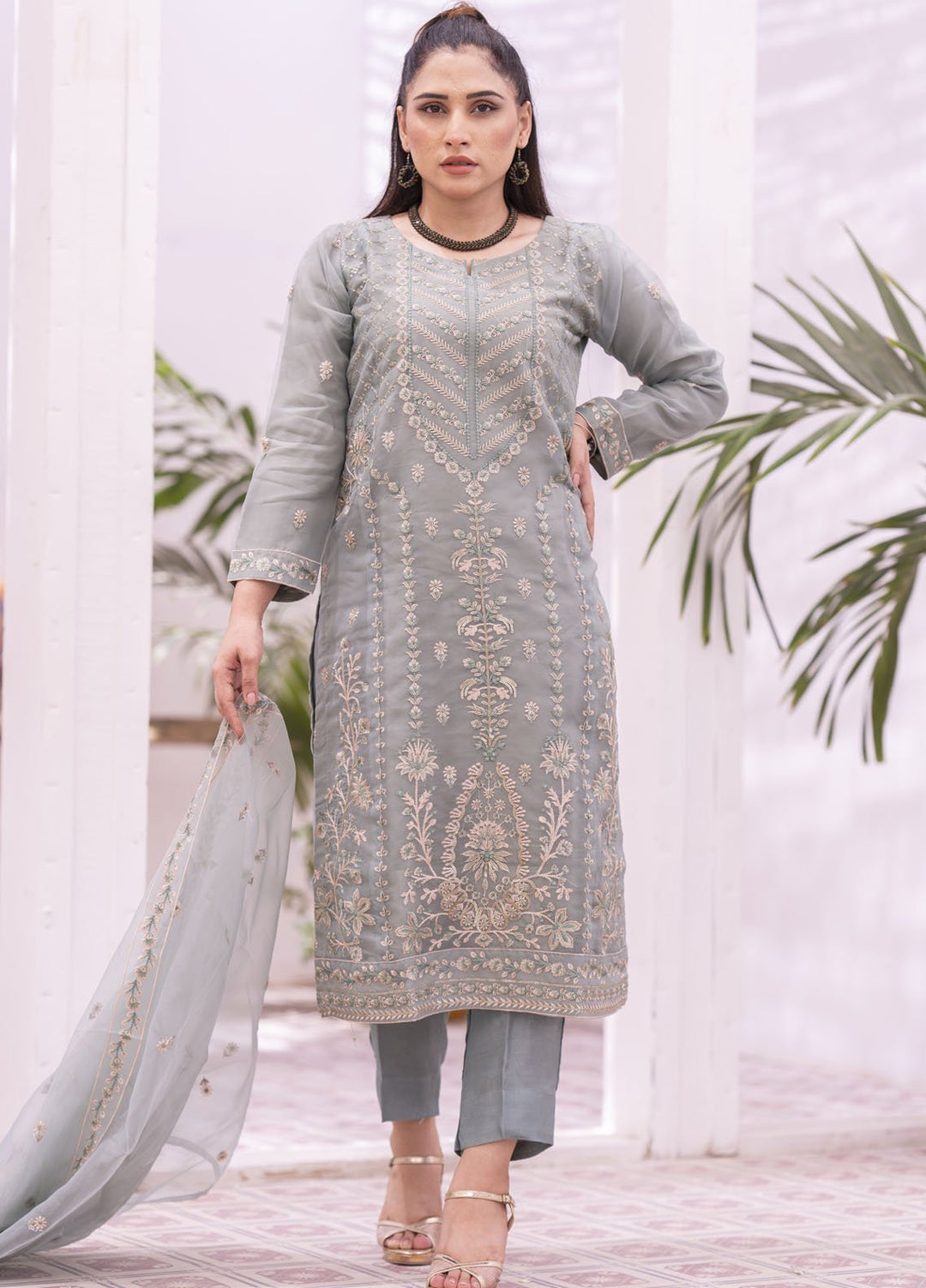 Zohan Ateeq Pret Embroidered Organza 3 Piece Suit Ayeza Ice Blue
