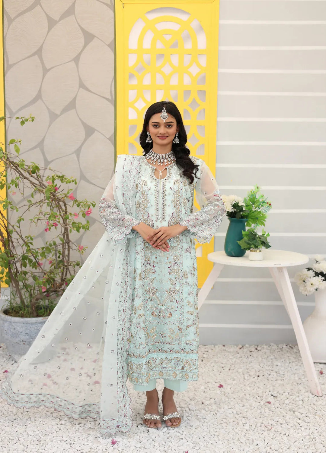 Zohan Ateeq Pret Embroidered Organza 3 Piece Suit Waniya Powder Blue