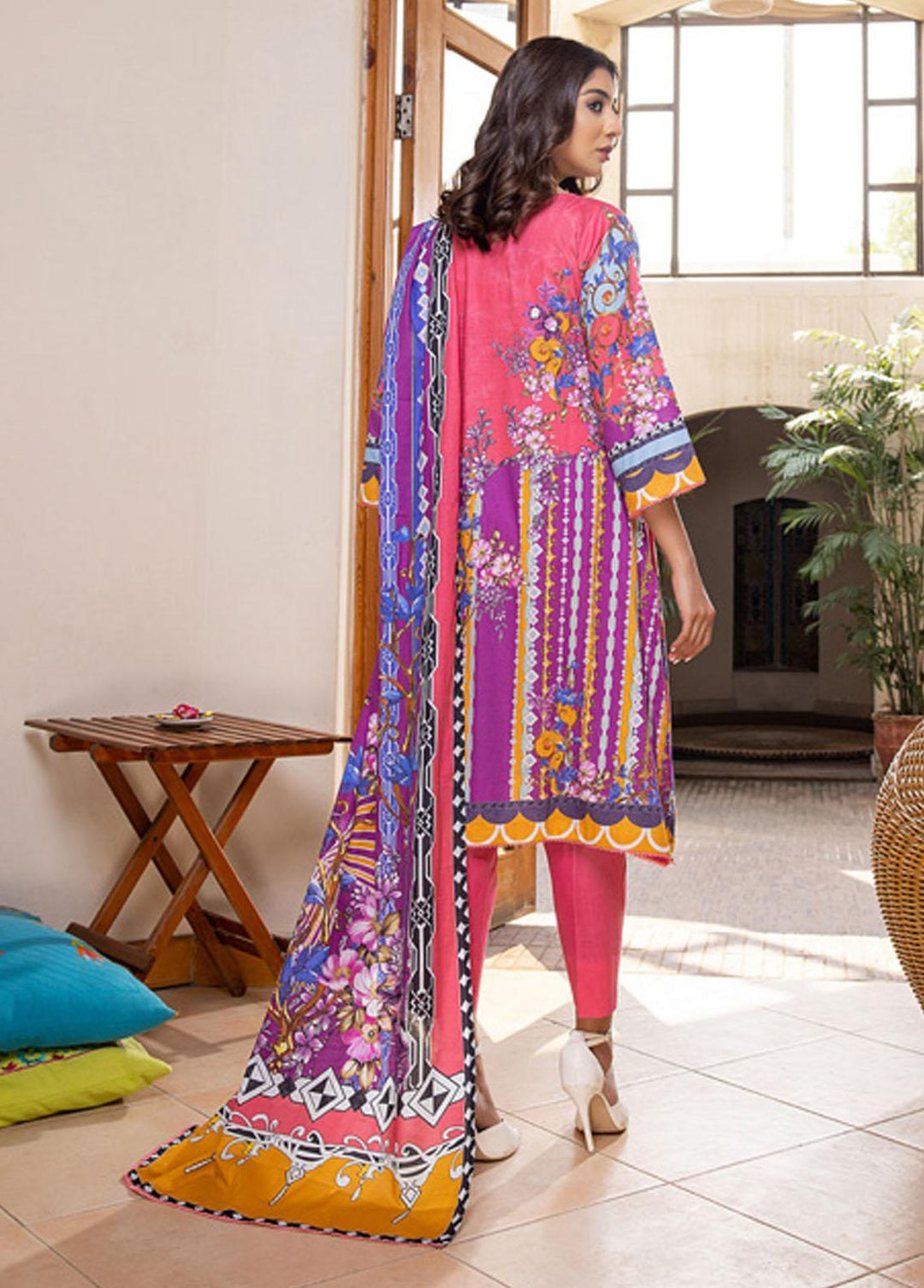 Zohra By ZS Textiles Embroidered Lawn Suits Unstitched 3 Piece ZS22Z 07 - Summer Collection