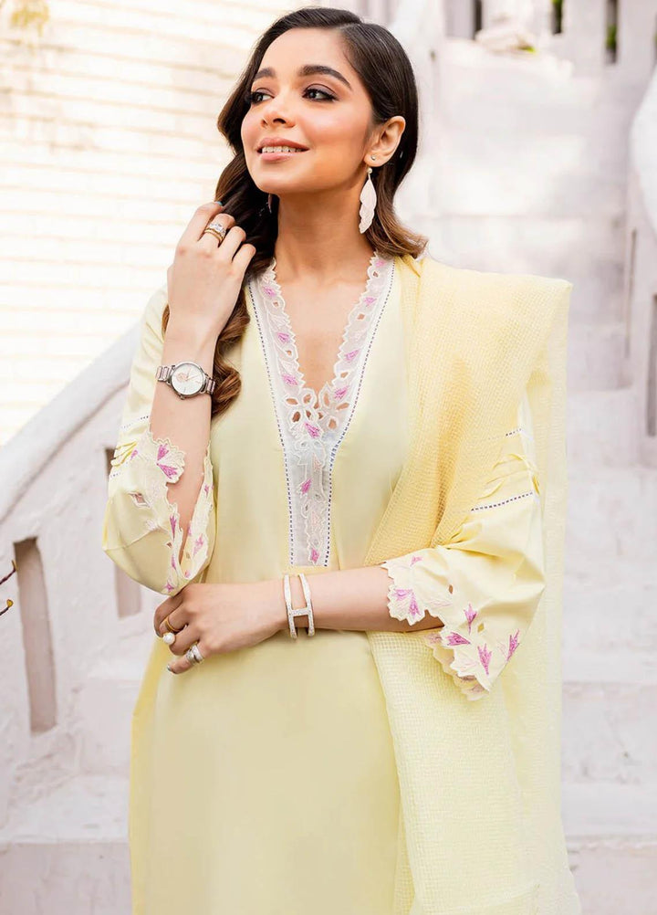 Zoya & Fatima Pret  Lawn 3 Piece Suit ZOF23P Inara