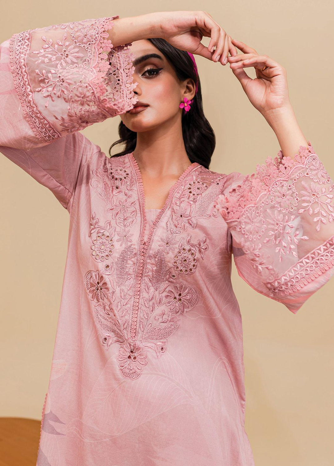 Zoya & Fatima Embroidered Lawn Suits Unstitched 3 Piece ZOF23SB ZF9-832 - Summer Collection