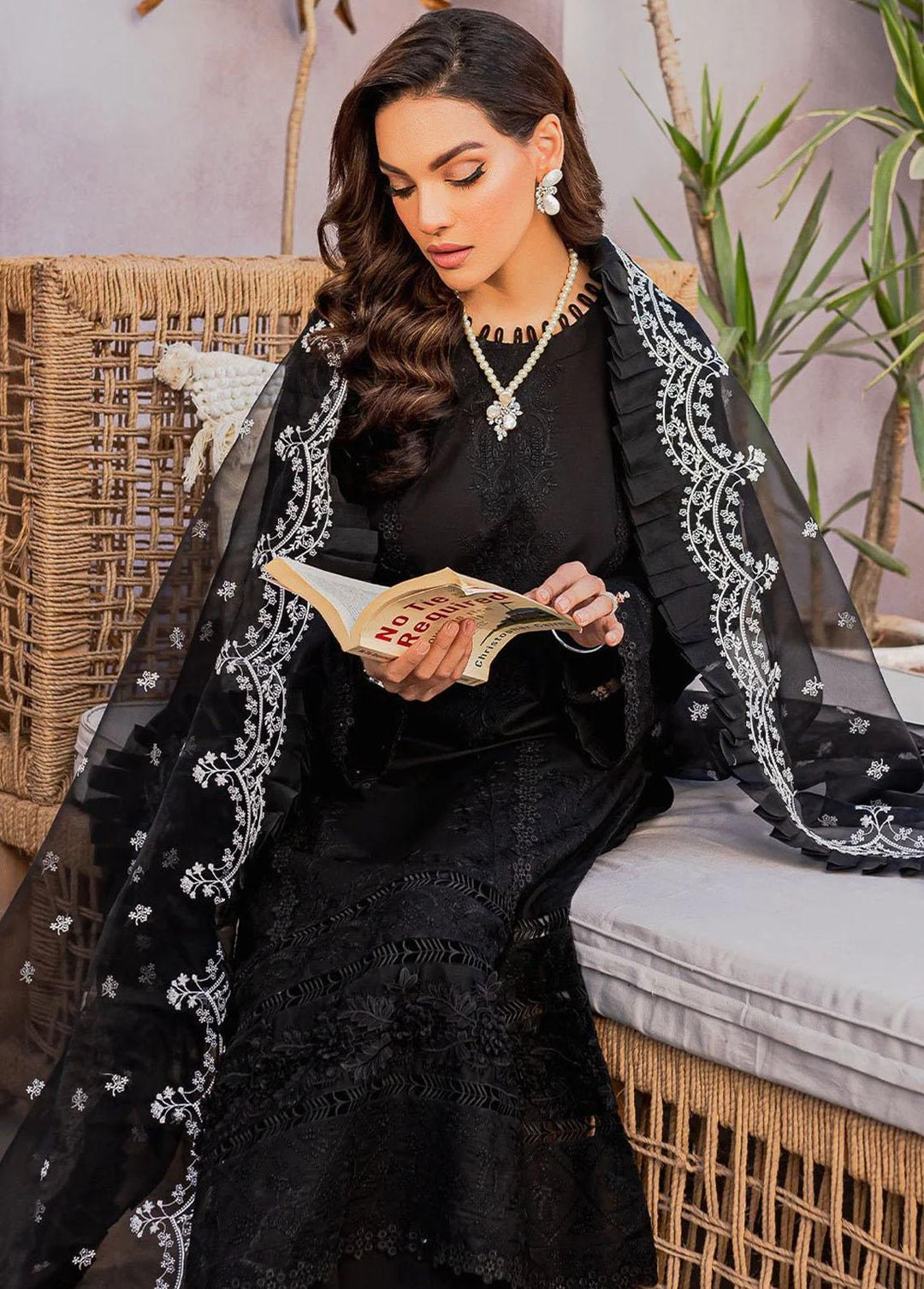 Zoya & Fatima Embroidered Lawn Suits Unstitched 3 Piece ZOF23L ZF-05 Zaha - Luxury Collection
