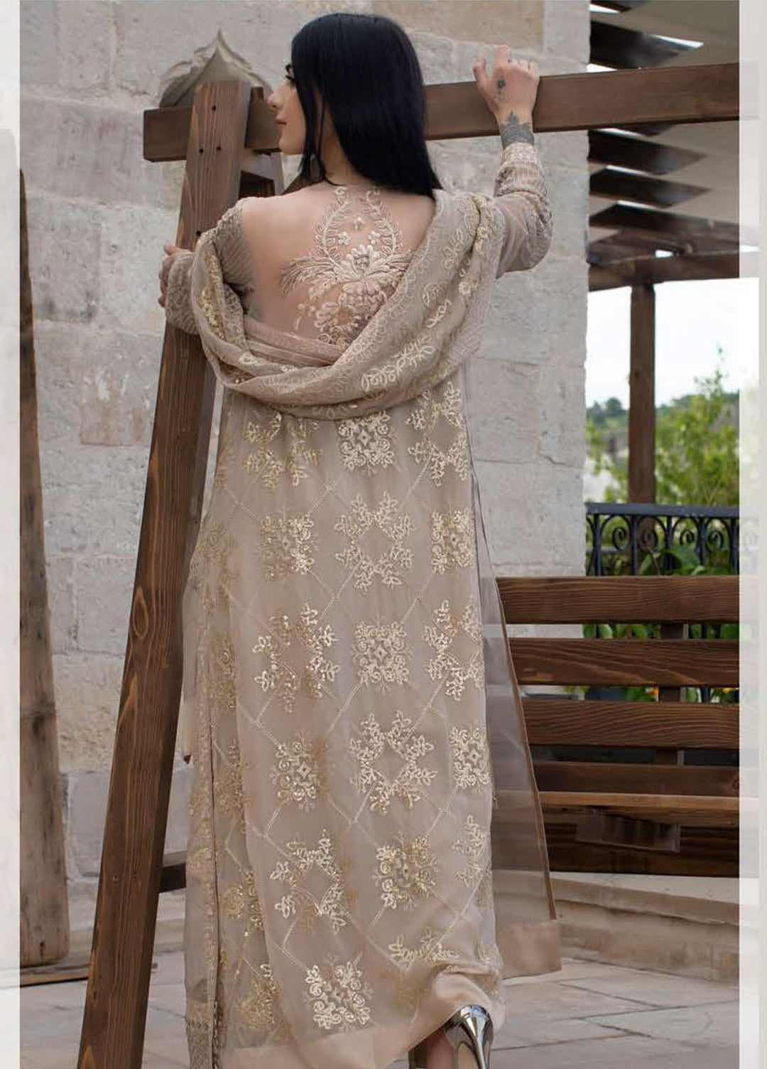 ZUNUJ Embroidered Chiffon Suits Unstitched 3 Piece ZJ22LF D-01 - Luxury Formals Collection