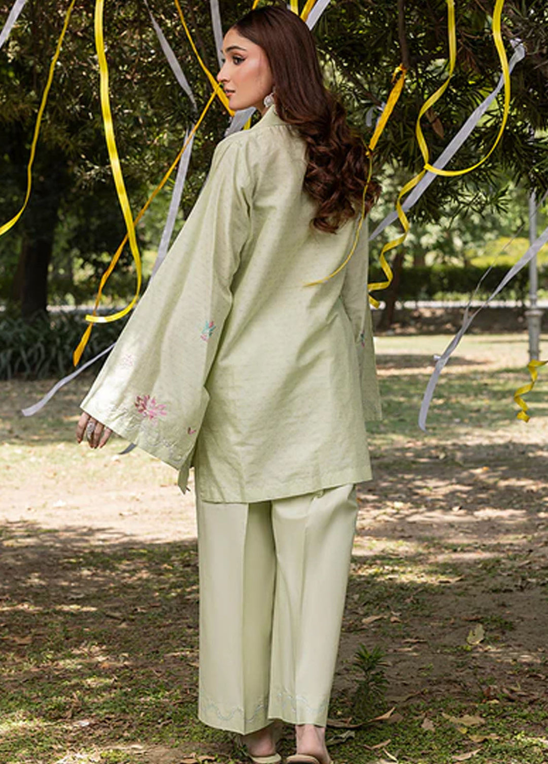 Zuri Pret Embroidered Lawn 2 Piece Suit Lujain ZP-11 Mint Green