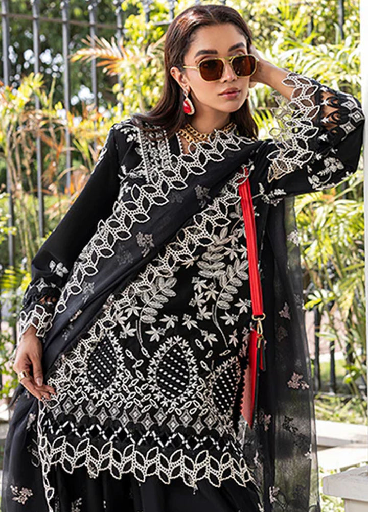 Zuri Pret Embroidered Lawn 3 Piece Suit Diana LP-03 Black