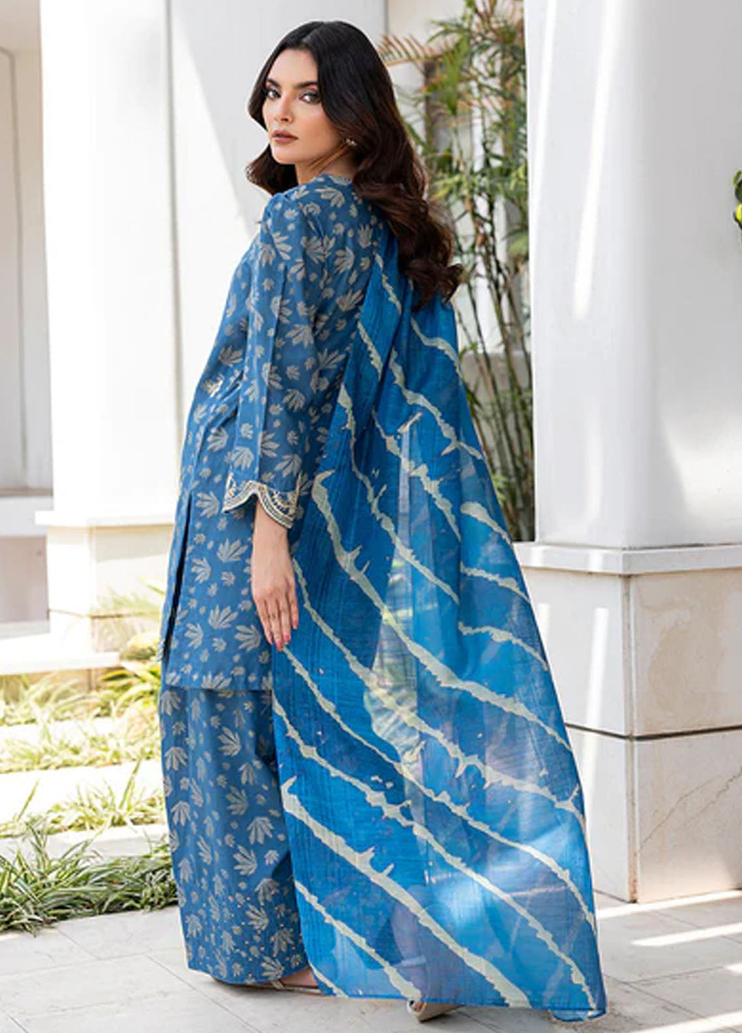 Zuri Pret Embroidered Lawn 3 Piece Suit Nayeli ZP-19 Blue