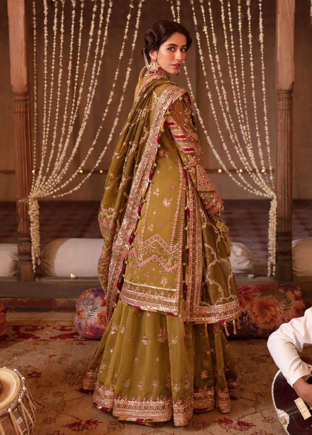 Zarlish by Mohsin Naveed Ranjha Embroidered Organza Suits Unstitched 3 Piece MNR22Z ZWU22-13 Iqbal Bano - Festive Collection