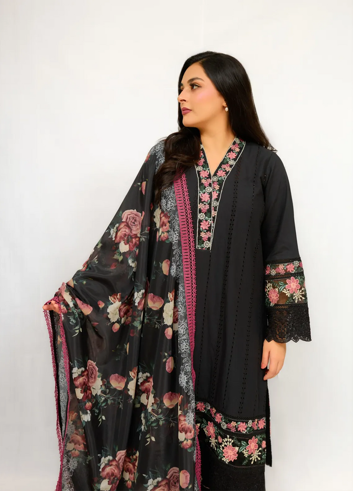 Zyna Embroidered Cambric Suits Unstitched 3 Piece D12-Cassia - Summer Collection