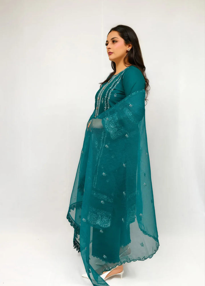 Zyna Embroidered Cambric Suits Unstitched 3 Piece D14-Livia - Summer Collection